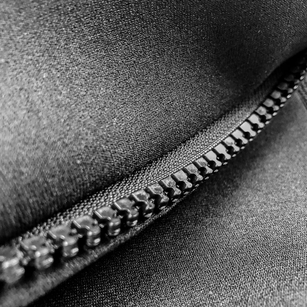 wetsuit giữ nhiệt 