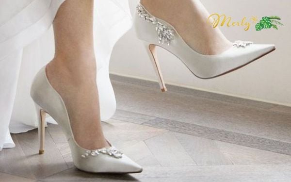Những lưu ý chọn giày cưới cho cô dâu