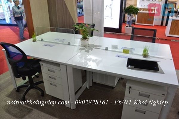 cách trang trí văn phòng đẹp bằng cây xanh