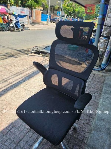 ghế công thái học loại tốt màu đen