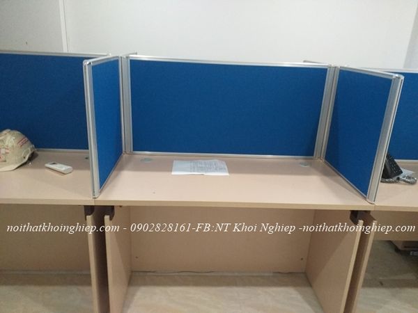 vach ngan ban lam viec telesales