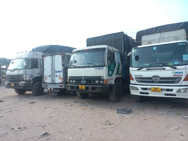 xe tải vận chuyển nội thất