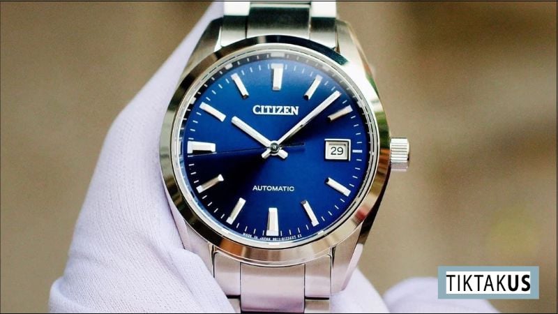 Citizen được biết đến với công nghệ Eco-Drive tiên tiến, cho phép đồng hồ hoạt động bằng năng lượng ánh sáng,