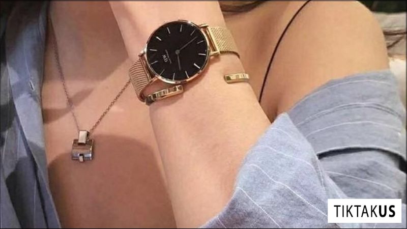 Daniel Wellington, thương hiệu đồng hồ thời trang đến từ Thụy Điển, được yêu thích bởi phong cách tối giản, thanh lịch