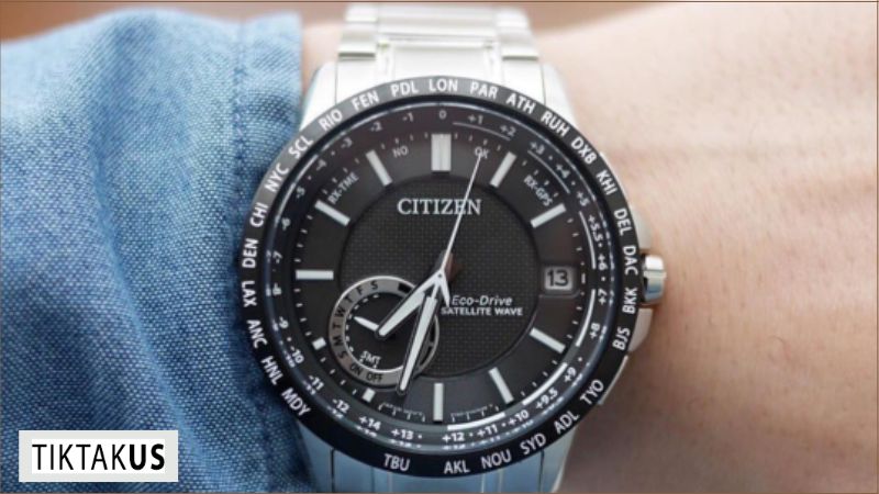 Đồng hồ Radio Controlled và GPS đều có chức năng cho phép bạn kiểm tra kết quả của lần đồng bộ gần nhất.