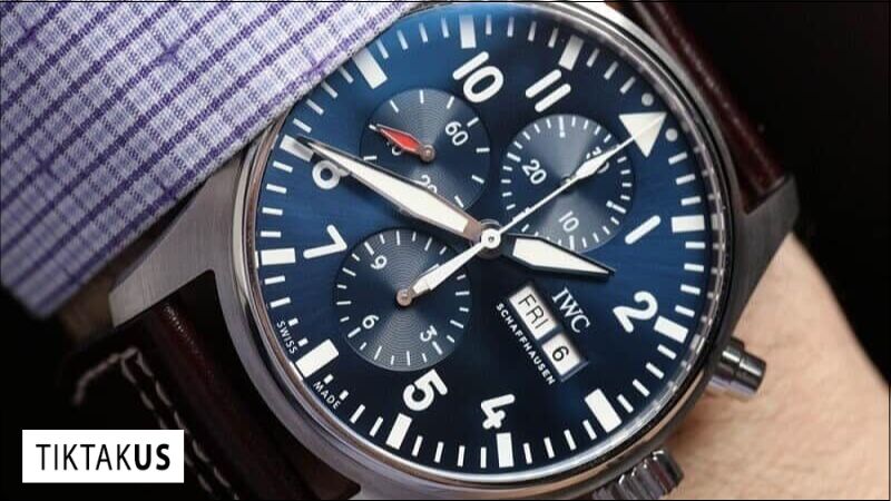 Casual watch thường sở hữu thiết kế đơn giản, dễ nhìn với mặt số cổ điển, quen thuộc