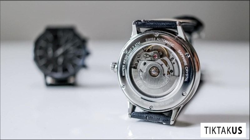 Swiss Movement là thuật ngữ dùng để chỉ bộ máy đồng hồ (hay còn gọi là movement) đã được sản xuất tại Thụy Sĩ