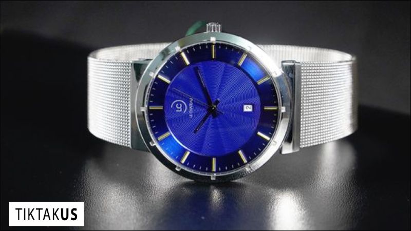 Đồng hồ Le Chateau hướng đến phong cách sang trọng, tối giản, thể hiện qua những đường nét thiết kế tinh tế và tỉ mỉ.