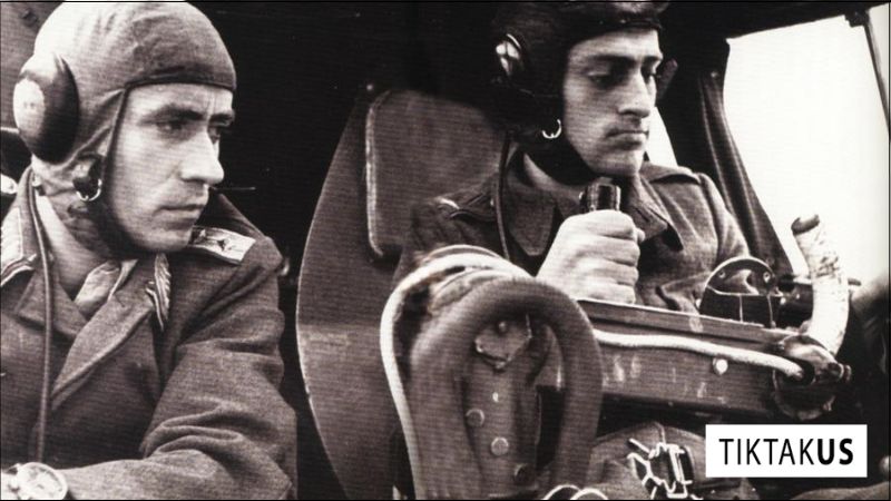 Bước sang giai đoạn Thế chiến đồng hồ đeo tay đã trở thành một công cụ quân sự thiết yếu