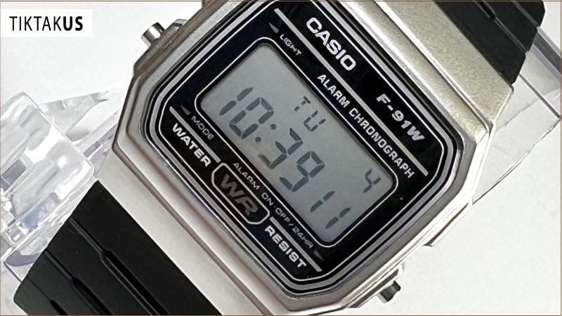 Cách cài đặt báo thức