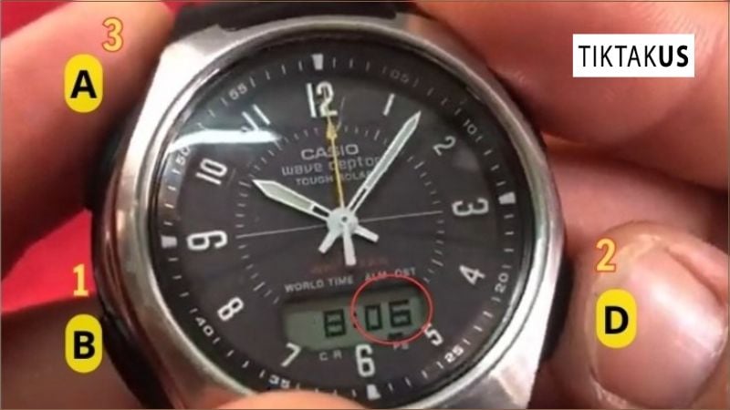 Bạn có thể nhấn nút D chỉnh giây