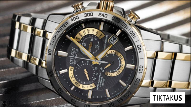 Chức năng Chronograph, hay còn gọi là chức năng bấm giờ thể thao