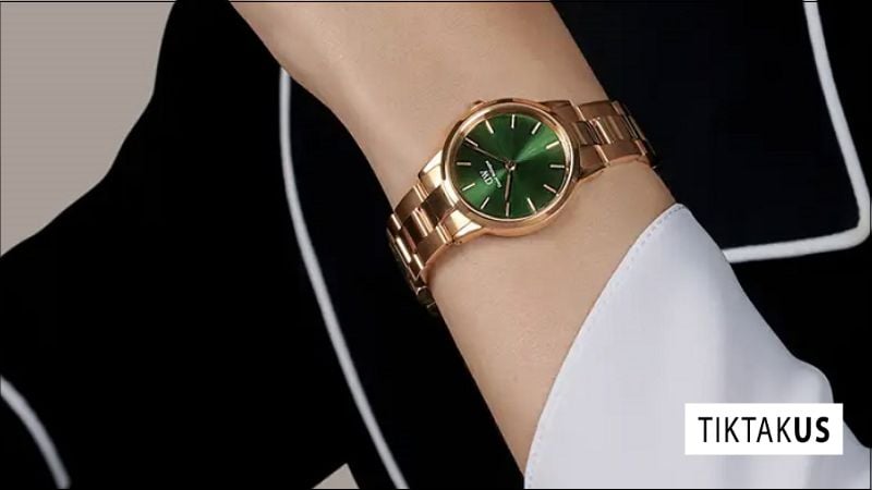 Đồng hồ Daniel Wellington được đánh giá là một thương hiệu thời trang phổ biến, nổi tiếng với thiết kế tối giản, sang trọng