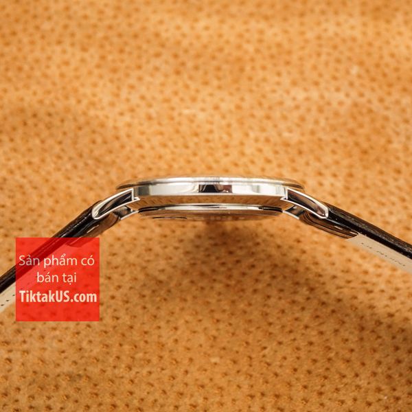 độ dầy của Orient FGW0100AW chỉ 7mm