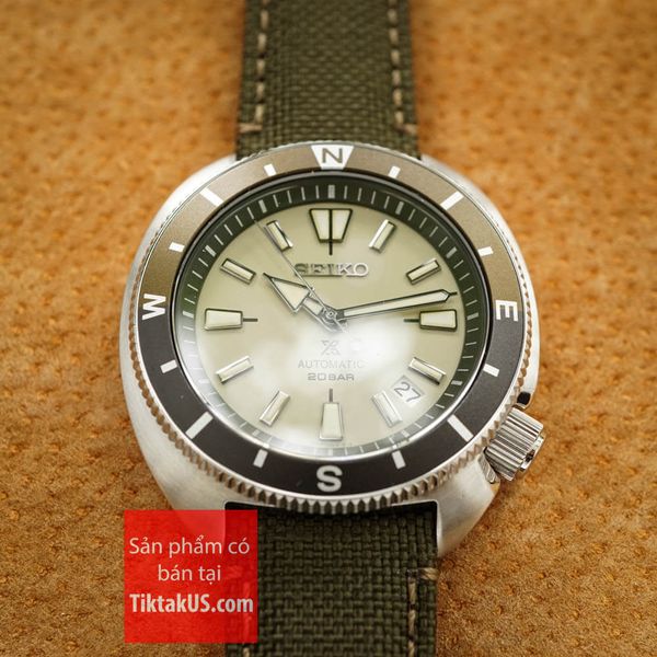 Bezel Seiko Prospex Land Tortoise Diver SRPG13K1 có la bàn