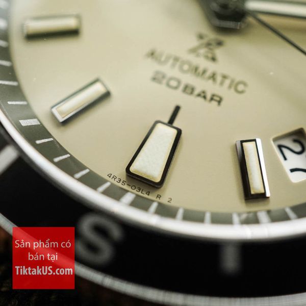 Dạ quang Lume Seiko Prospex Land Tortoise Diver SRPG13K1