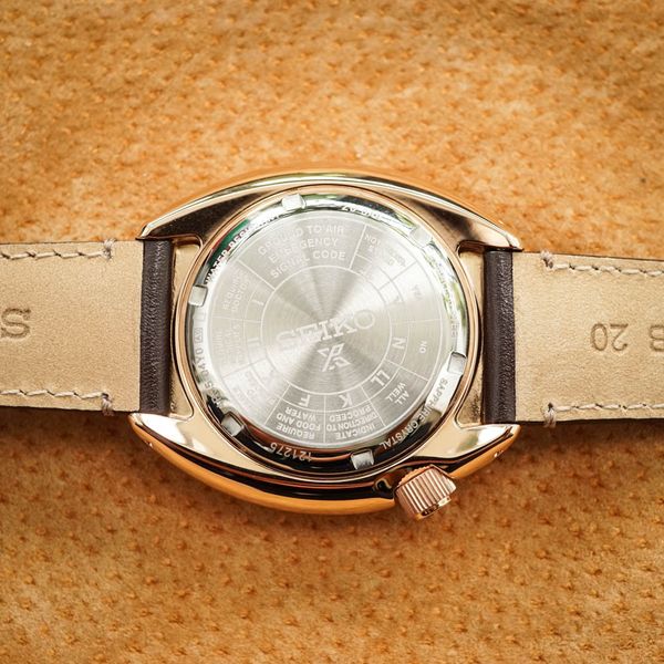 Seiko SRPG18K1 Screw Down Crown