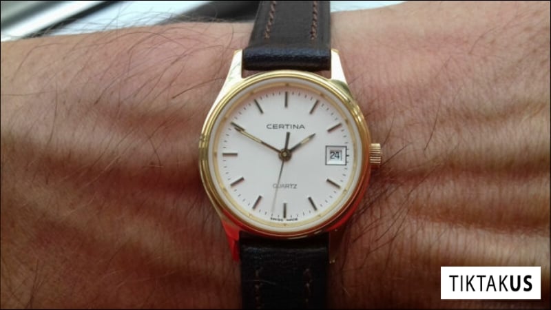 EOL&nbsp;giúp người dùng biết trước thời điểm cần thay pin