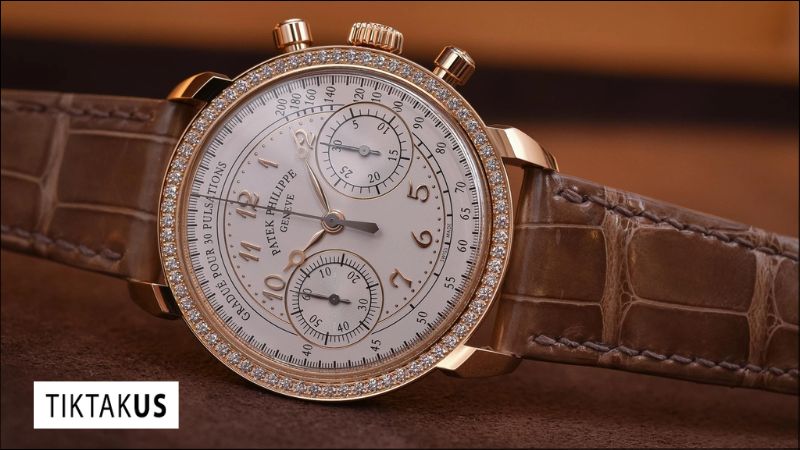 Complications liên quan đến Âm Thanh (Striking Complications)