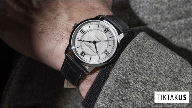 TUYỆT ĐỐI TRÁNH chỉnh lịch trong 