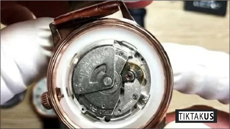 Sử dụng ký hiệu để nhận biết đồng hồ Orient chính hãng: Những điểm 