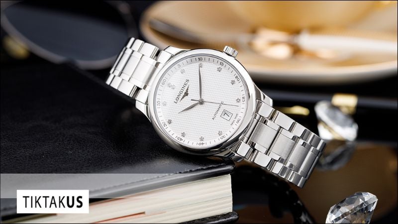 Mặt số phụ hiện thị lịch