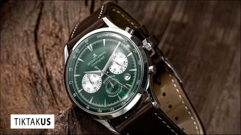 Jacques Lemans lựa chọn những vật liệu chất lượng để đảm bảo độ bền và tính thẩm mỹ cho sản phẩm.