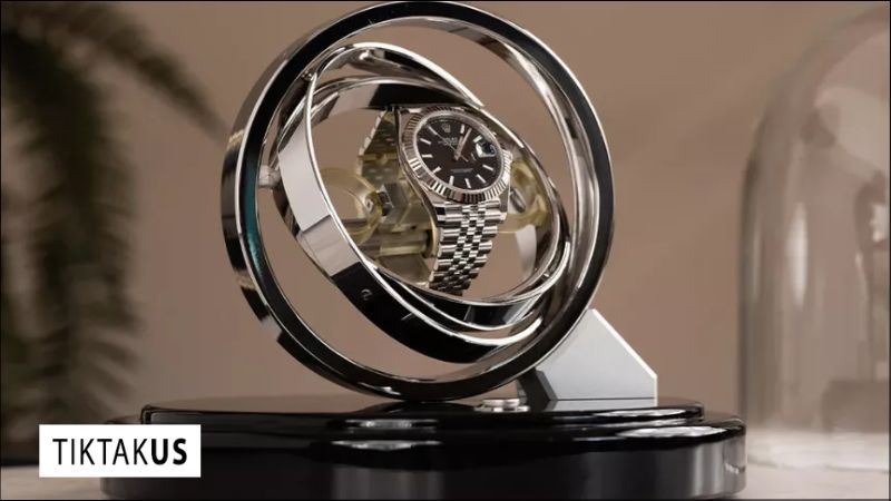 Đồng hồ Lên dây cót tự động (Automatic winding), hay còn gọi là đồng hồ Automatic