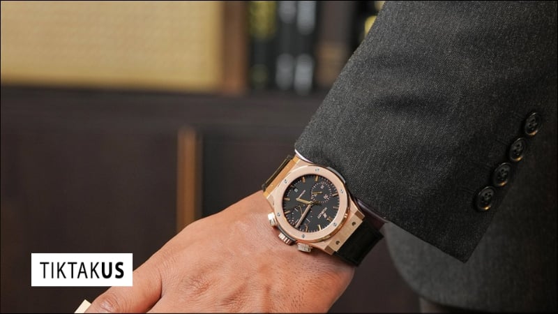 Phong cách đeo đồng hồ Hublot cho nam giới