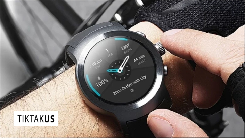 Integrated Sports Watches: Phong cách thể thao tích hợp đa năng