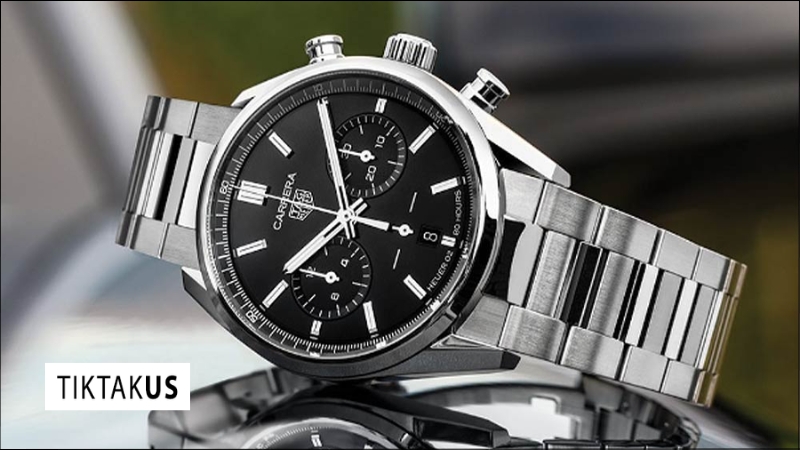 Bộ máy Swiss Made với độ chính xác cao