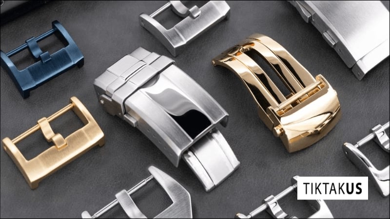 Cơ chế khóa kép giữ đồng hồ chặt trên cổ tay