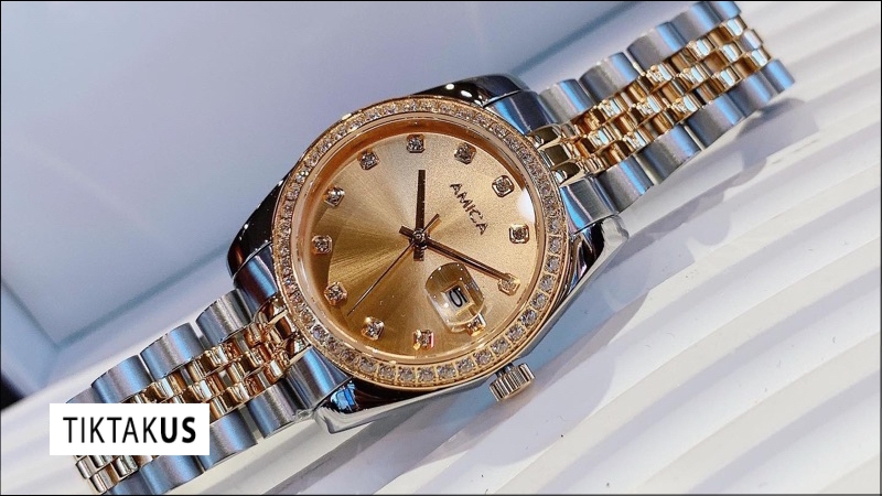 Đồng hồ Amica có mức giá cực kỳ rẻ