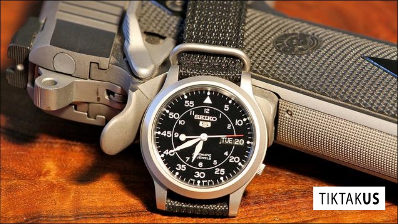 Seiko 5 Quân Đội