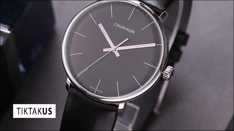 Calvin Klein sở hữu phong cách thiết kế tối giản, hiện đại