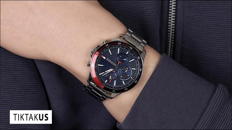 Đồng hồ Tommy Hilfiger chủ yếu sử dụng máy Quartz