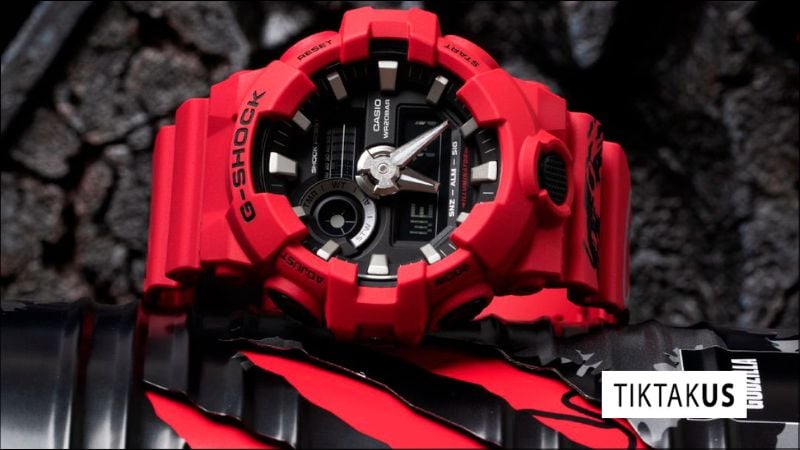 G-Shock GA-700 cho phép hoán đổi nhanh giờ địa phương với một giờ thế giới.