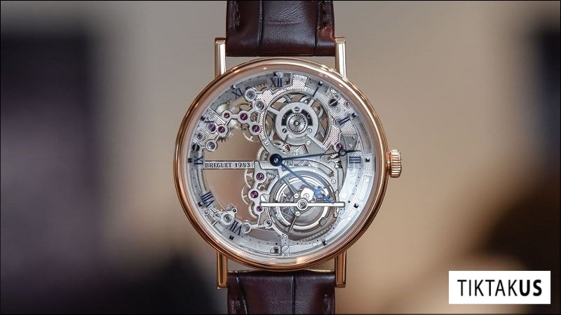 Đồng hồ Mechanical là loại đồng hồ sử dụng bộ máy cơ khí,