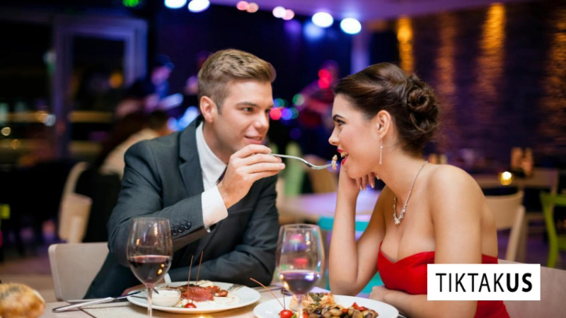 Bạn cũng có thể khiến người yêu bất ngờ với bữa tối lãng mạn
