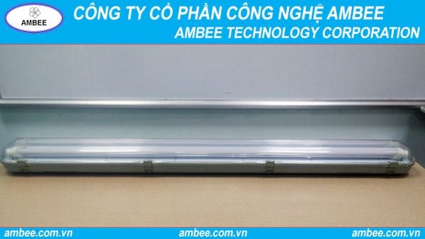 máng đèn led chống thấm