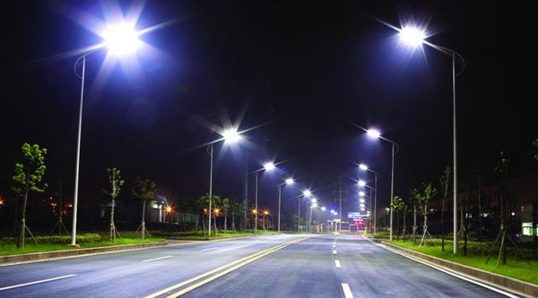 Đèn led chiếu sáng đường phố tại khu công nghiệp