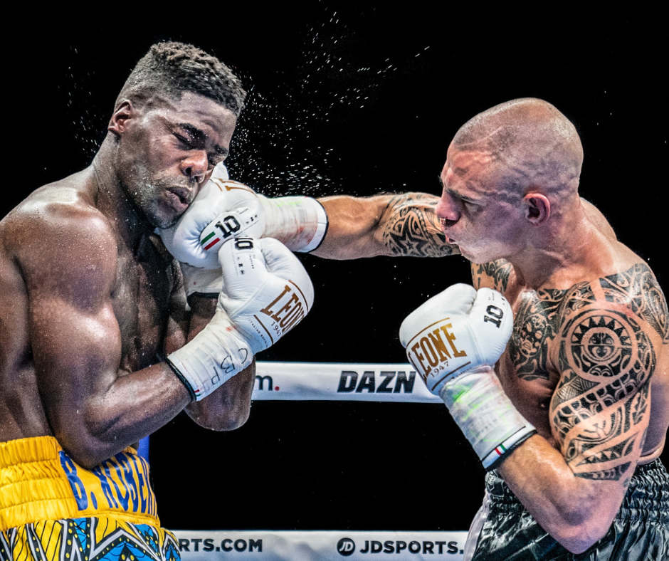 5 mẹo để đánh trúng đầu đối thủ trong boxing