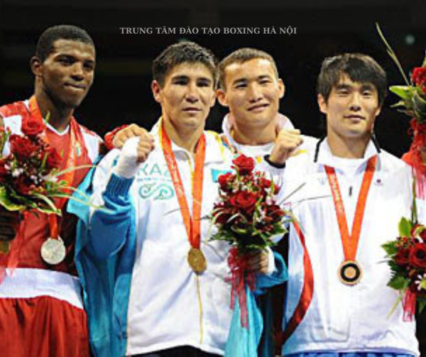 Vị chuyên gia đang huấn luyện cho đội tuyển boxing Hà Nội là ai ?