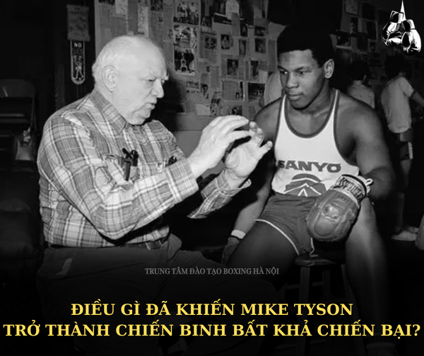 Điều gì đã khiến Mike Tyson trở thành chiến binh bất khả chiến bại?