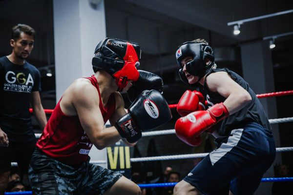 Làm Thế Nào Để Buổi Sparring Đầu Tiên Của Bạn Đỡ Áp Lực Hơn