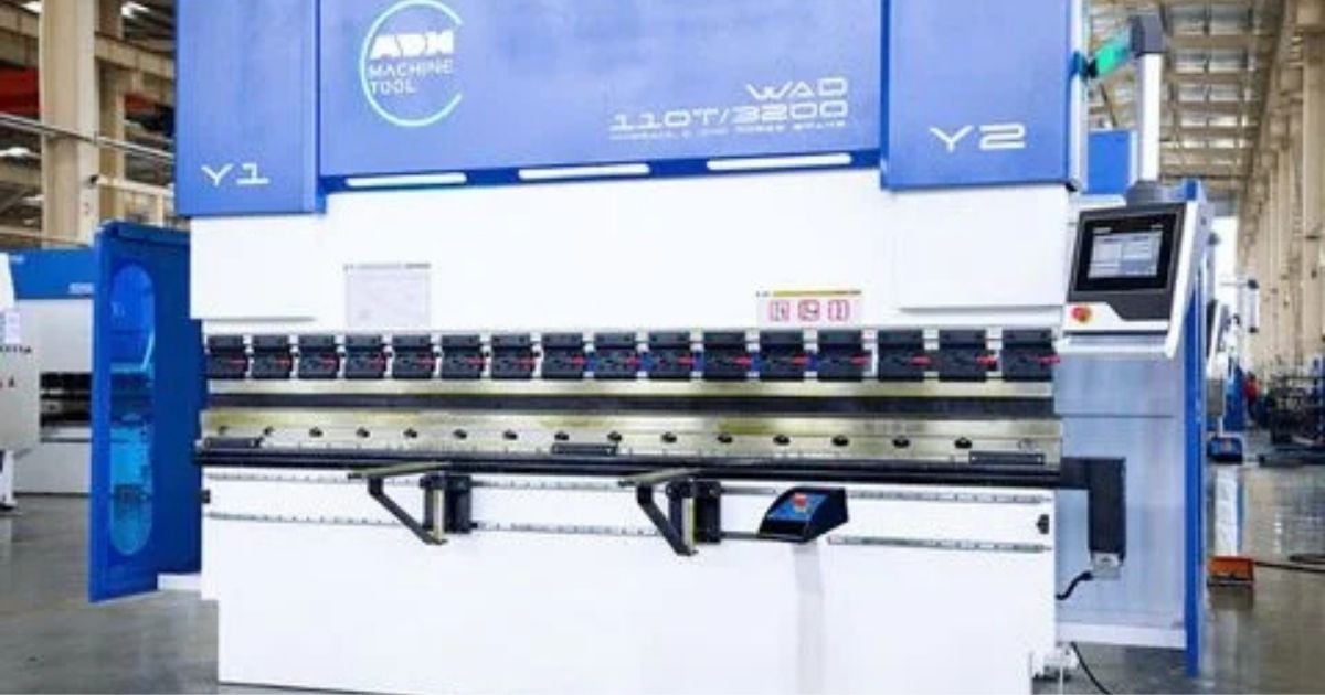 Máy Chấn CNC Tự Động – Giải Pháp Gia Công Kim Loại Hiện Đại