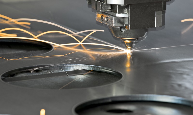 Đầu cắt laser và hệ thống lấy nét