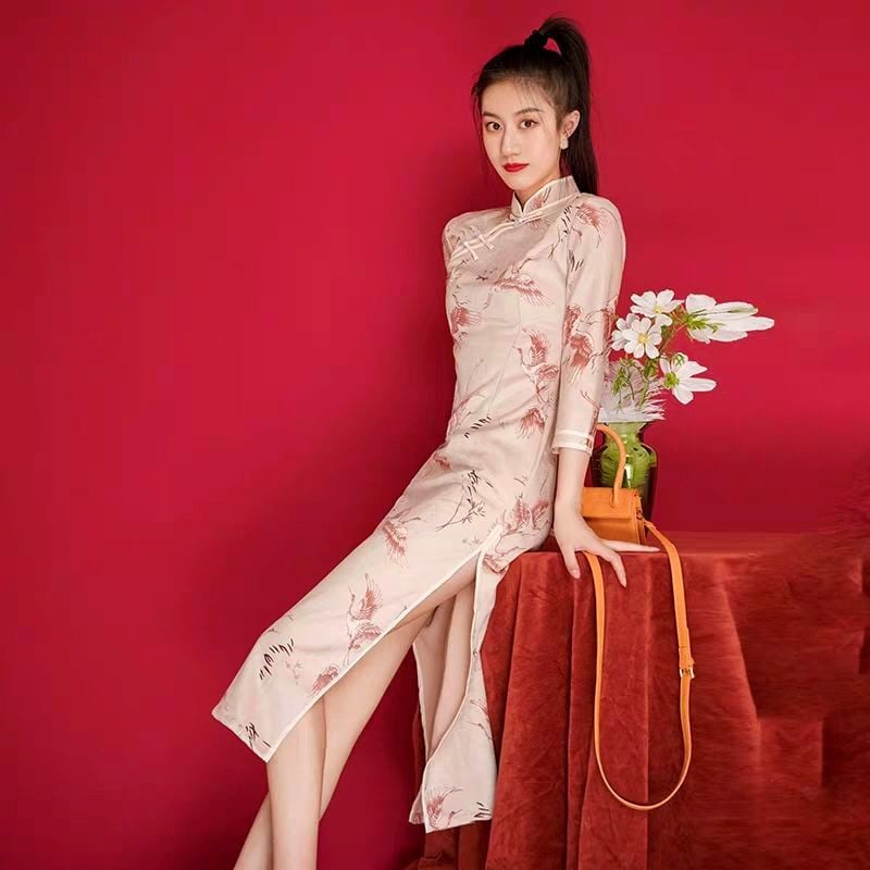 Cách mặc sườn xám chuẩn đẹp như cô gái Trung Hoa