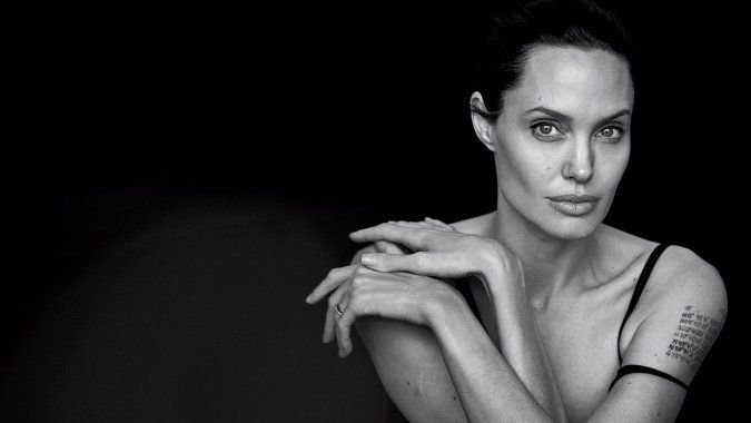 Angelina Jolie được ngưỡng mộ nhất thế giới