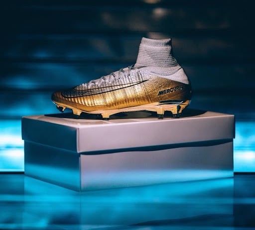 Giày đá banh Nike Mercurial Superfly CR7 ‘Quinto Triunfo’ – tháng 12/2017